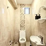 فندق Social House *