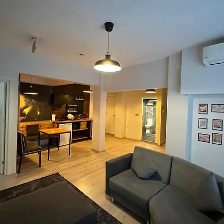Social House Hotel