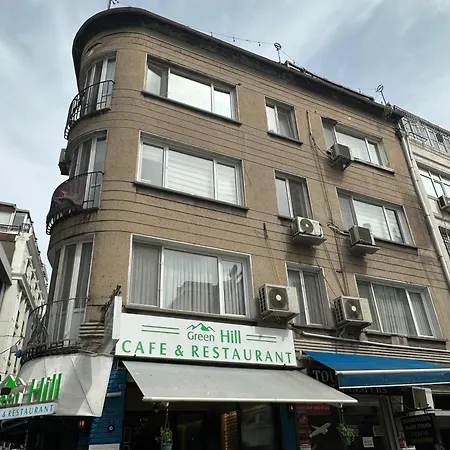 Social House Hotel *