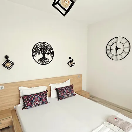 فندق Social House *