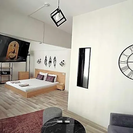 Social House